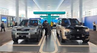 BYD xây trạm sạc nhanh với tốc độ 'khó tin': Đạt 5.000 trạm trong chưa đầy 1 tháng, phủ sóng gần 300 thành phố